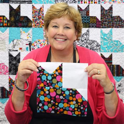 New Friday Tutorial The Pins And Paws Quilt Giveaway Missouri