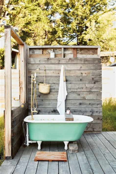 Bathroom, outdoor shower ideas natural wooden rustic. rustic-outdoor-shower-and-bathtub-for-backyard - HomeMydesign