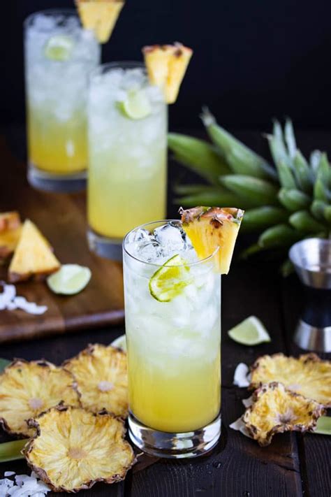 We've collected a variety of recipes using malibu rum for. Malibu Coconut Rum Recipes / Malibu Sunset Fruity Malibu ...