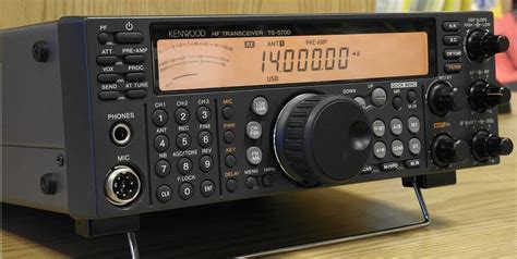 Kenwood Ts 570d — Sg Digital Signal Processing Technology Is By
