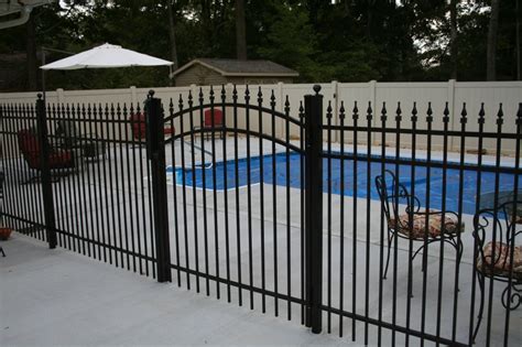 How much does a vinyl fence gate cost. Aluminum Fencing Cost - Bryant Fence Company