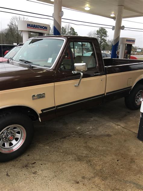 Recently Bought An 88 F 150 Lariat Long Bed Need To Rhinoline It