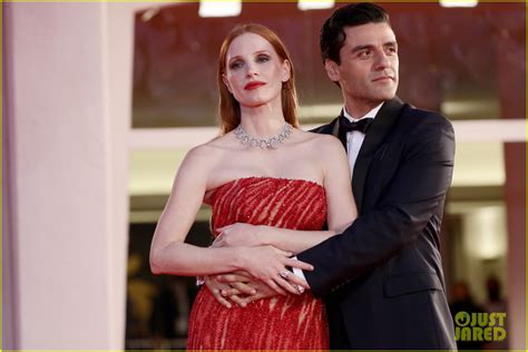 Photo Jessica Chastain Oscar Isaac Scenes From A Marriage Venice Photo Call 31 Photo 4615583