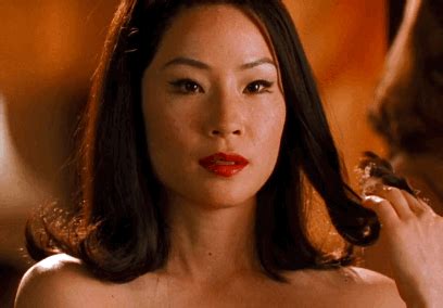 Lucy Liu In Charlies Angels Movie Gifs Charlies Angels Lucy Liu