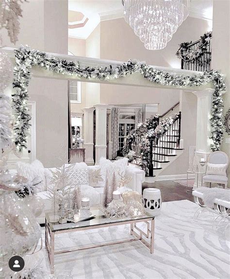 Stunning All White Christmas Living Room Decor Christmas Decorations