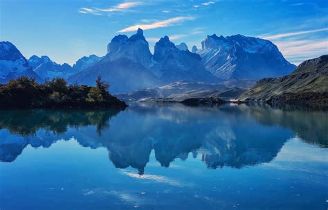Cool Blue Arctic Mountain Ranges Of Torres Del Paine Chile Unusual