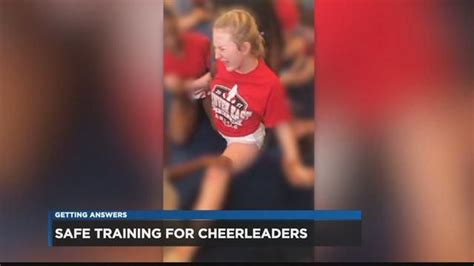 Avon Coaches React To Viral Video Of Cheerleader Forced Into The Splits