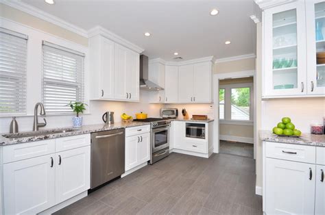 Compare cabinet prices to reduce your remodeling costs. Buy Ice White Shaker Kitchen Cabinets Online