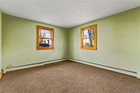 Western North Carolina Log Cabin for Sale - Altamont Property Group