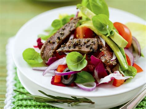 Salad With Beef And Avocado Recipe Eat Smarter Usa