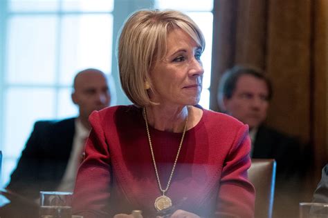 Devos Halts Obama Era Plan To Revamp Student Loan Management The New