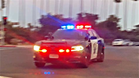 California Highway Patrol Dodge Charger Responding Code 3 Youtube