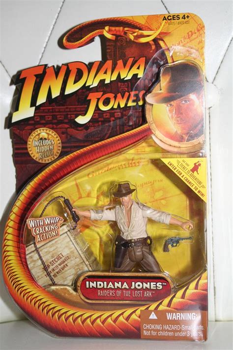 Hasbro Indiana Jones Toys Whip Cracking Indiana Jones Basic Figure