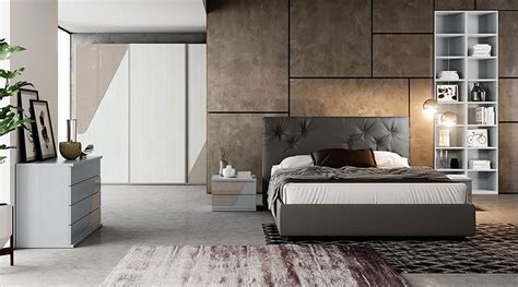 Anche i colori in camera da letto devono risultare rilassanti per gli occhi e per l'anima e adattarsi anche all'età degli occupanti. Camere da letto Colombini | Mobili e arredamento per camere da letto