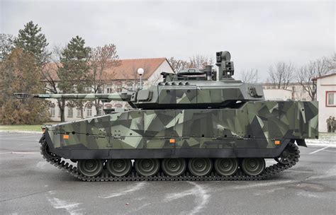 Cv90 Mkiv As Presented To Slovakia With A 50 Mm Bushmaster Iii
