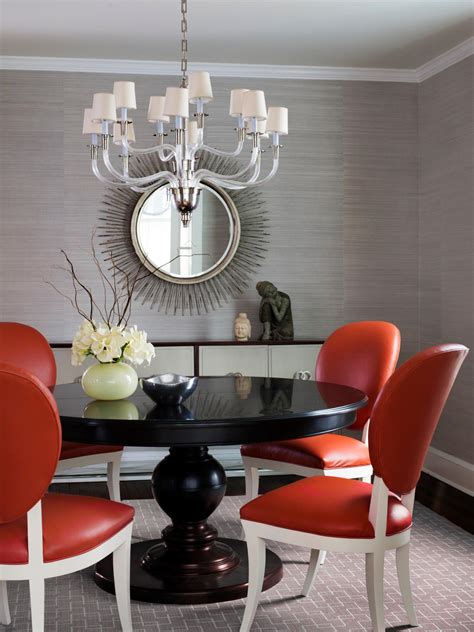 15 Ways To Dress Up Your Dining Room Walls Hgtvs Decorating And Design