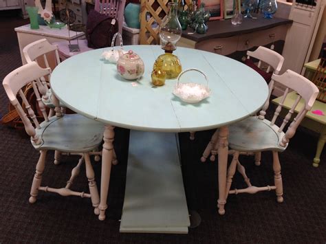 Cottage Style Dining Table With 4 Chair Distressed Furniture Shabby