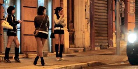 Les Nouveaux Visages De La Prostitution Infantile Le Point