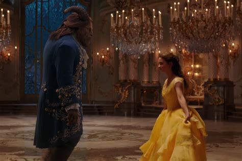 First Look Dan Stevens In Human Form In Beauty And The Beast Ok