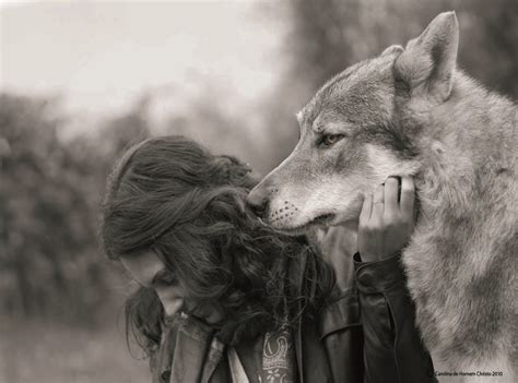 Women Who Run With Wolves Wolf Love Lobisomem Lobos
