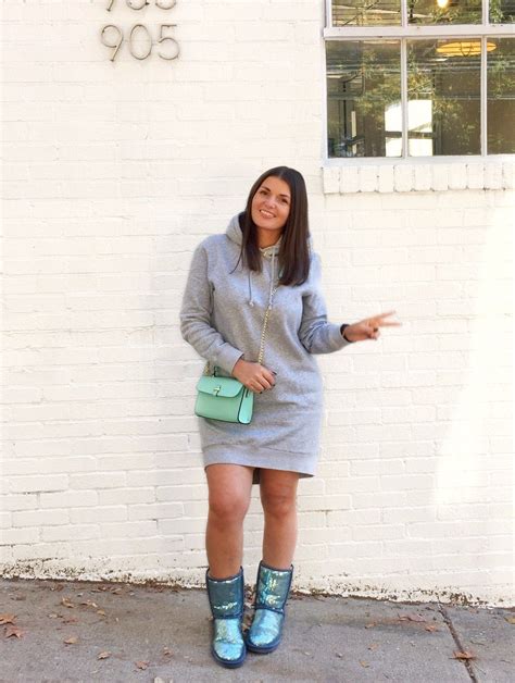 5 Ways To Wear A Sweatshirt Dress For Fall Sweatshirt Dress Chic