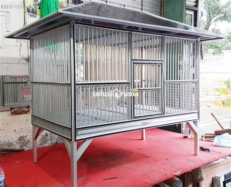 Dinding dari kandang ayam bangkok untuk kandang postal dapat dibuat dari kawat dan juga dibagian dalamnya harus ada alat pemanas yang buasanya dibuat. Kandang Ayam Peliharaan Bahan Aluminium KAFA101 ...