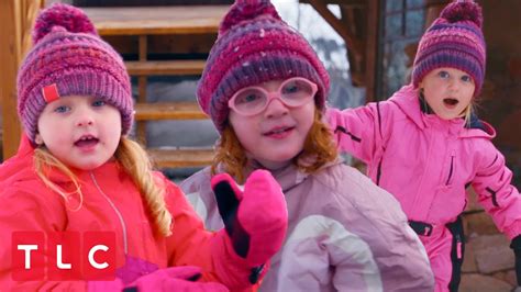 The Quints First Snow Outdaughtered Youtube