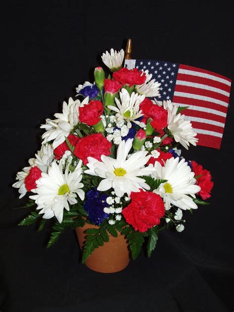 Loefflers Own Patriotic Fresh Floral Bouquet Sympathy Floral
