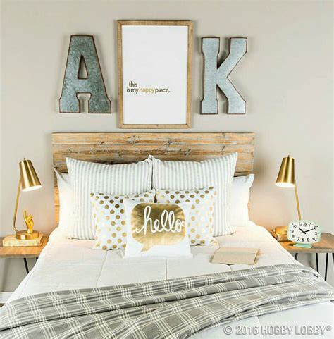 25 Best Bedroom Wall Decor Ideas And Designs For 2020