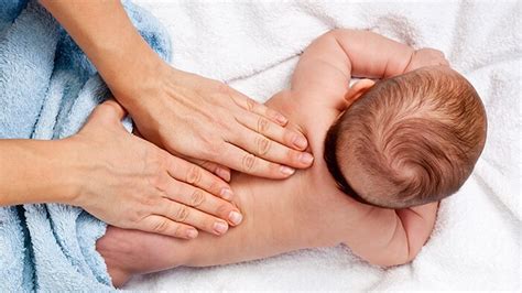 Baby Massage Advantages And Techniques Philips