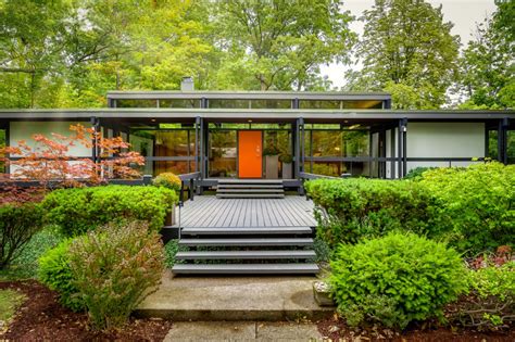 Award Winning Mid Century Modern Masterpiece In St Catharines Sells For Just Over 1m Hgtv