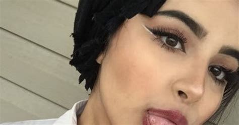 Muslim Teen Reveals Dads Response When She Told Him She Wanted To Stop