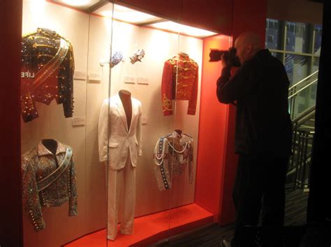New Michael Jackson Exhibit Opens At Grammy Museum Today Laist