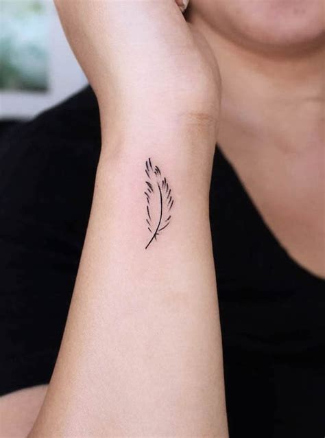 52 Beautiful Feather Tattoos With Meaning Our Mindful Life