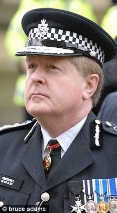 Police boss Sir Ian Blair calls on parents to tackle Britain's epidemic ...