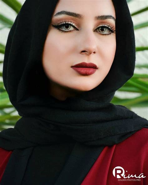 Pin By Mohammad Aahil On My Hijaab Beautiful Hijab Bridal Makeup