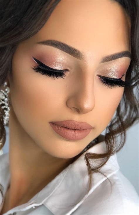 beautiful makeup ideas that are absolutely worth copying pink and black and white eyeliner