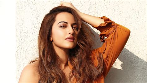 Sonakshi Sinha I Have Been Working Non Stop For 10 Years Never Had