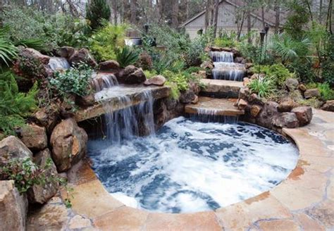 Cool 44 Perfect Outdoor Hot Tubs Design Ideas Hot Tub Landscaping