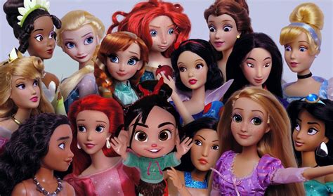 All Disney Princesses Taking A Selfie Telegraph