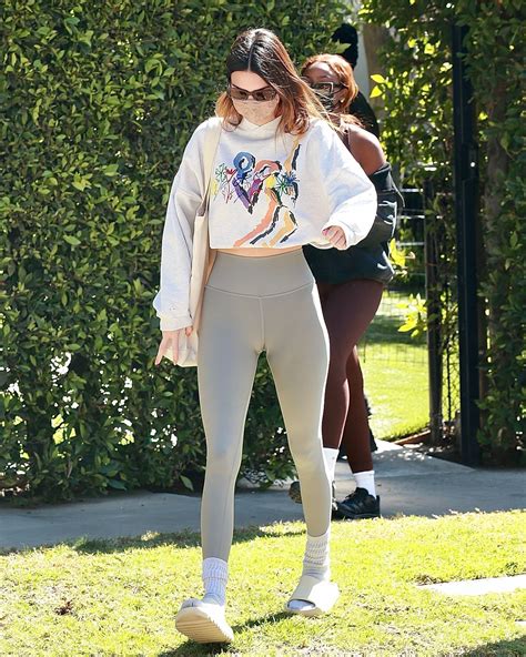 kendall jenner fantastic ass and cameltoe in leggings out in west
