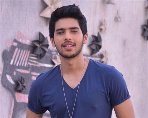 He is an indian singer who correlates to the lineage of singers, he is the son of daboo malik and sibling to vocalist amaal malik. ARMAAN MALIK RENDERS VOICE TO 'RED AFFAIR'