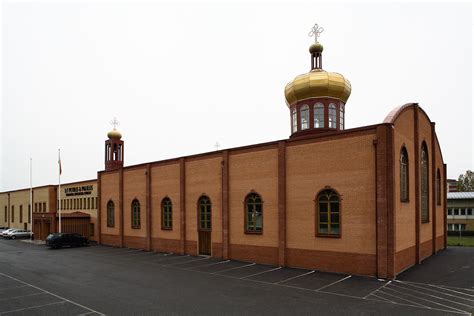 Syrisk Ortodoxa Kyrkan S t Petrus och Paulus Stockholms läns museum
