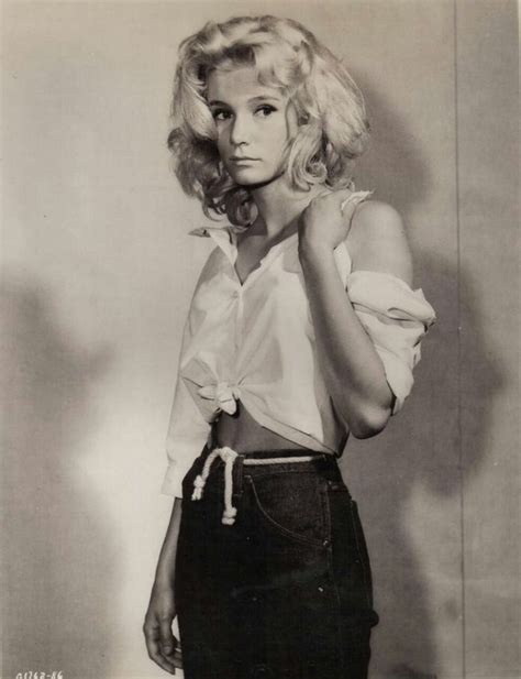 Yvette Mimieux At Eighteen Yvette Mimieux Actresses American Actress