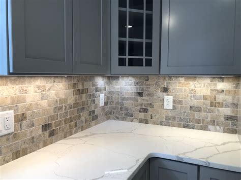 Silver Travertine Backsplash Tumbled Travertine Ivory 2x4 Brick