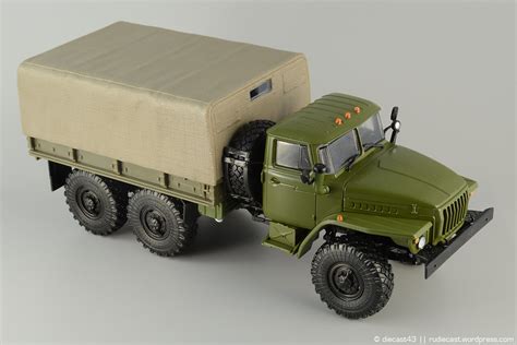 Наши грузовики: Урал-4320 (бывшая Автолегенда СССР) — Diecast43
