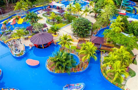 Sungai petani is kedah's largest town and is located about 55 km south of alor setar, the capital of kedah, and 33 km northeast of george town. Waterpark - Cinta Sayang Resort