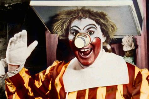 The Very First Mcdonald’s Tv Commercial 1963 And It’s Totally Creepy ~ Vintage Everyday