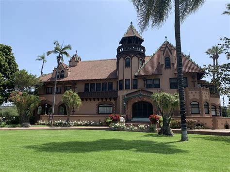 Doheny Mansion Built In 1899 Losangeles