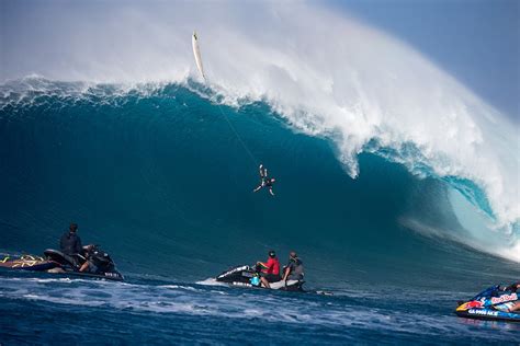 Watch The Most Intense Surfing Wipeout You Ve Ever Seen Boing Boing